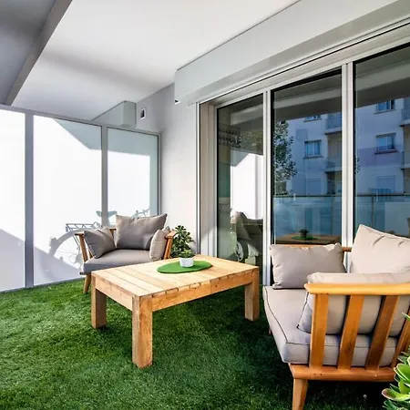 66 Poincaré - Luxury For 2 People - Air Conditioning, - Parking *
